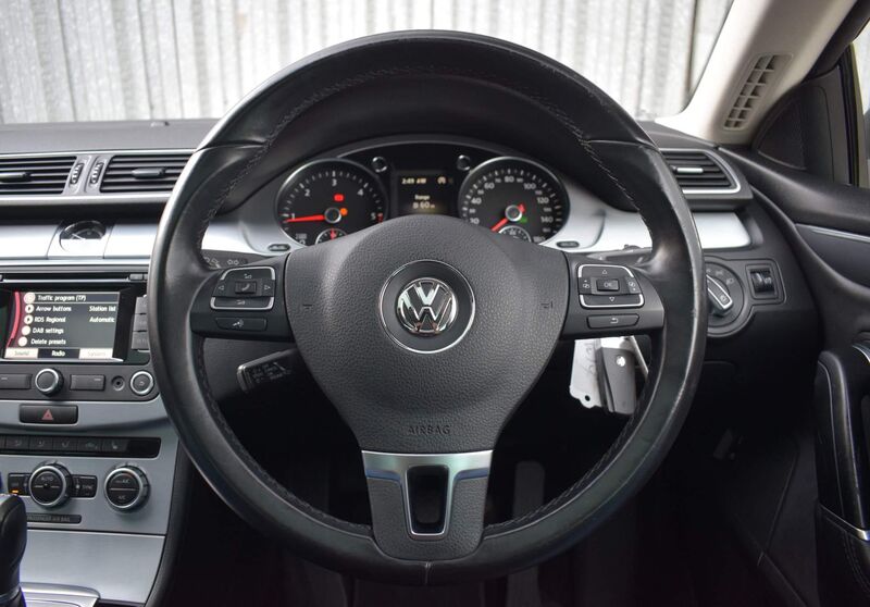 VOLKSWAGEN CC