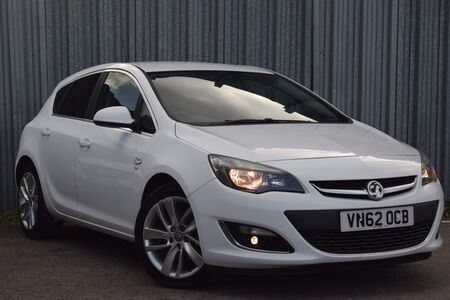 VAUXHALL ASTRA 2.0 CDTi ecoFLEX SRi Euro 5 (s/s) 5dr