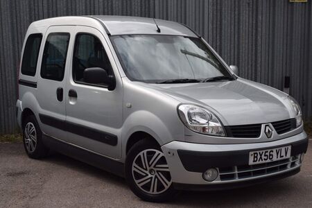 RENAULT Kangoo 1.6 16v Expression 5dr