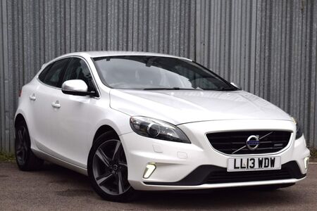 VOLVO V40 2.0 D4 R-Design Lux Nav Geartronic Euro 5 (s/s) 5dr